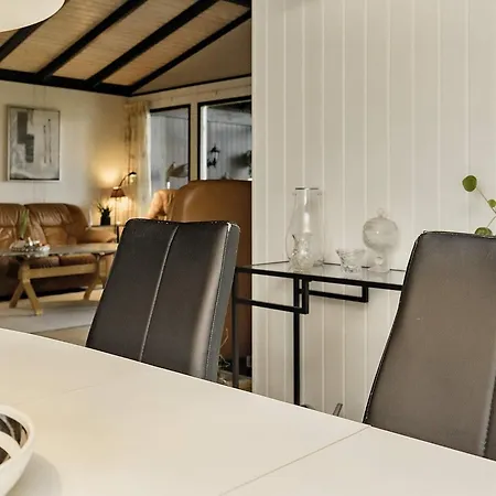 4 Star In Vaeggerlose-by Traum * Bøtø By