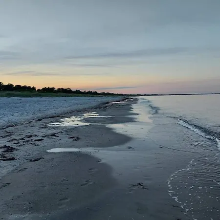 4 Star In Vaeggerlose-by Traum